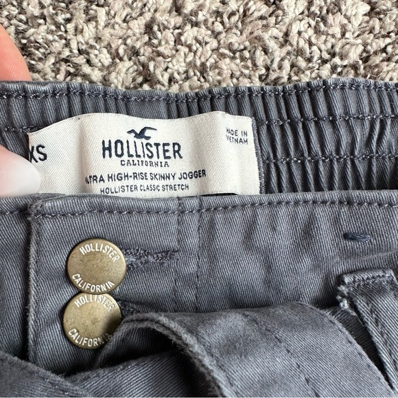 Hollister ultra high-rise skinny joggers - Picture 2 of 3